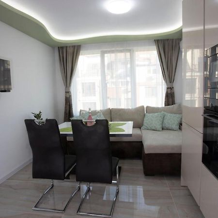 Апартамент За Гости Ивви-2 Burgas Exterior foto